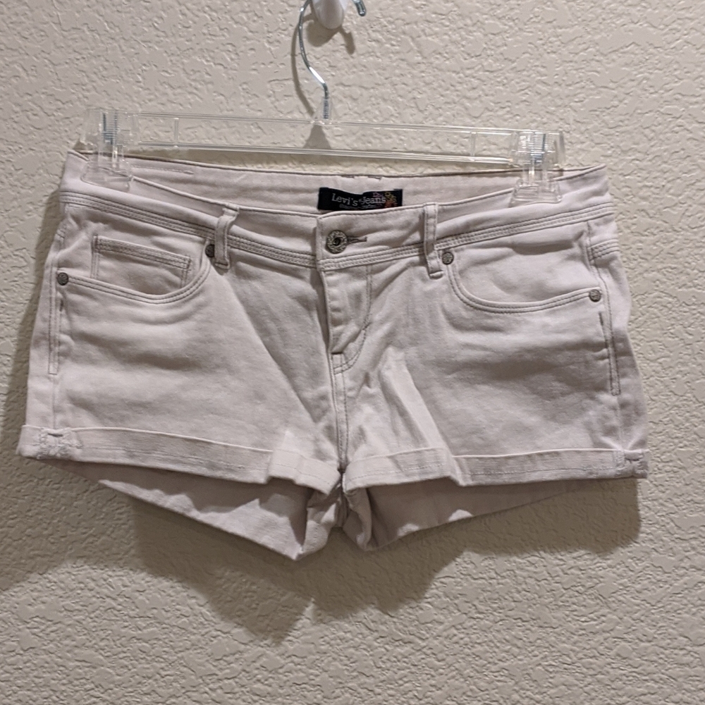Levi Shorts